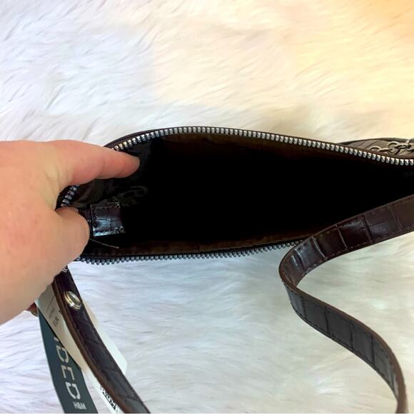 NWT Divided H&M Maroon Purse with Silver Chain - Picture 6 of 8